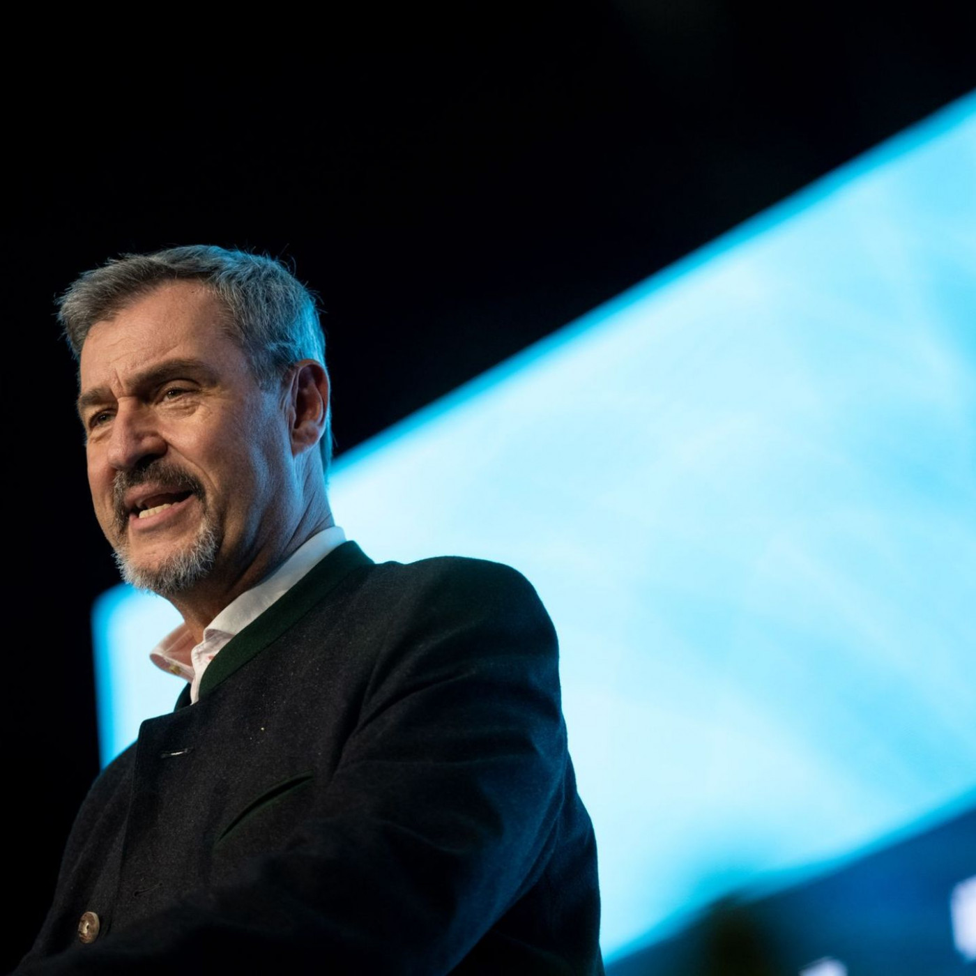 Söder: EU-Verbrennerverbot gefährdet Hunderttausende Jobs