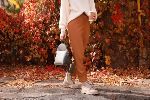 Schuhtrends im Herbst 2025: Schritt für Schritt in die gemütliche Jahreszeit