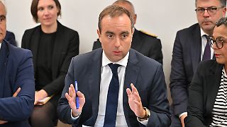 Frankreichs neuer Premier vor fast unlösbarer Aufgabe