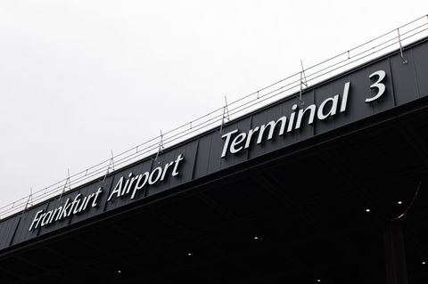 Freiwillige sollen neues Flughafen-Terminal testen