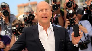 Bruce Willis' Töchter suchen Trost in seinen Filmen