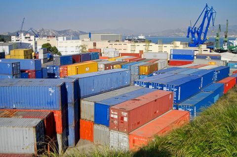 China-Schmuggel mit E-Bikes und Kleidung: 2400 Container beschlagnahmt