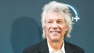 Jon Bon Jovi ist gerne Opa