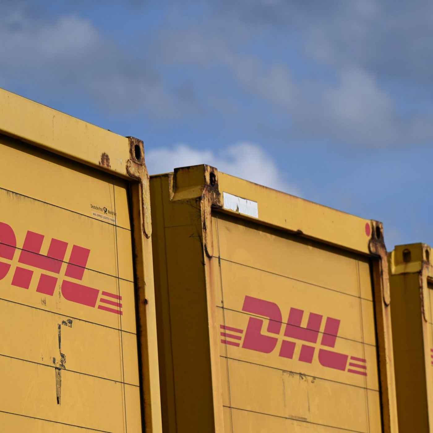 DHL verschickt wieder Online-Bestellungen in die USA
