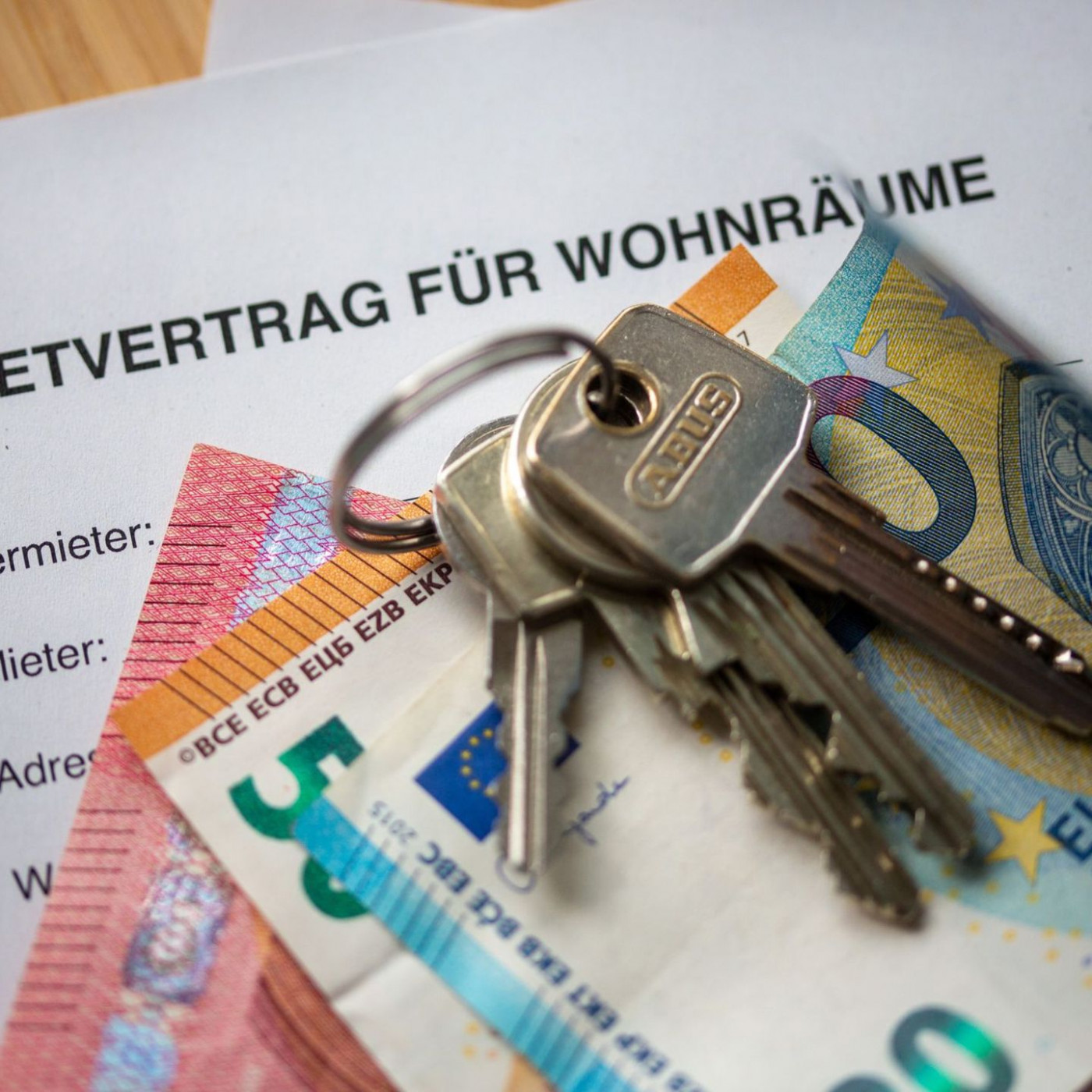 Geld verdient mit Untermiete? BGH prüft Räumungsklage