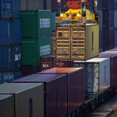 Deutsche Wirtschaft verlässt Talsohle – Reformen gefordert