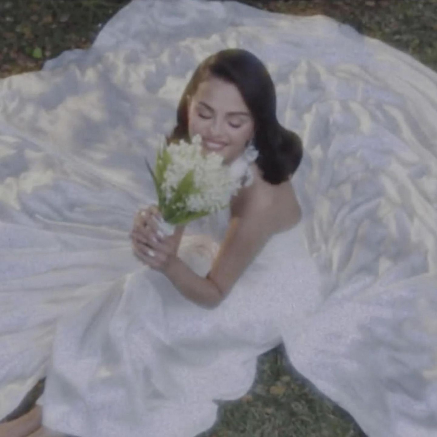 Selena Gomez und Benny Blanco haben geheiratet – Fans feiern auf Instagram mit
