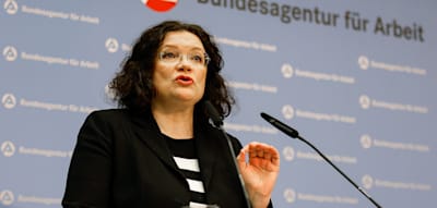 Zahl der Arbeitslosen sinkt unter drei Millionen – aber Arbeitsmarkt fehlen „notwendige Impulse“