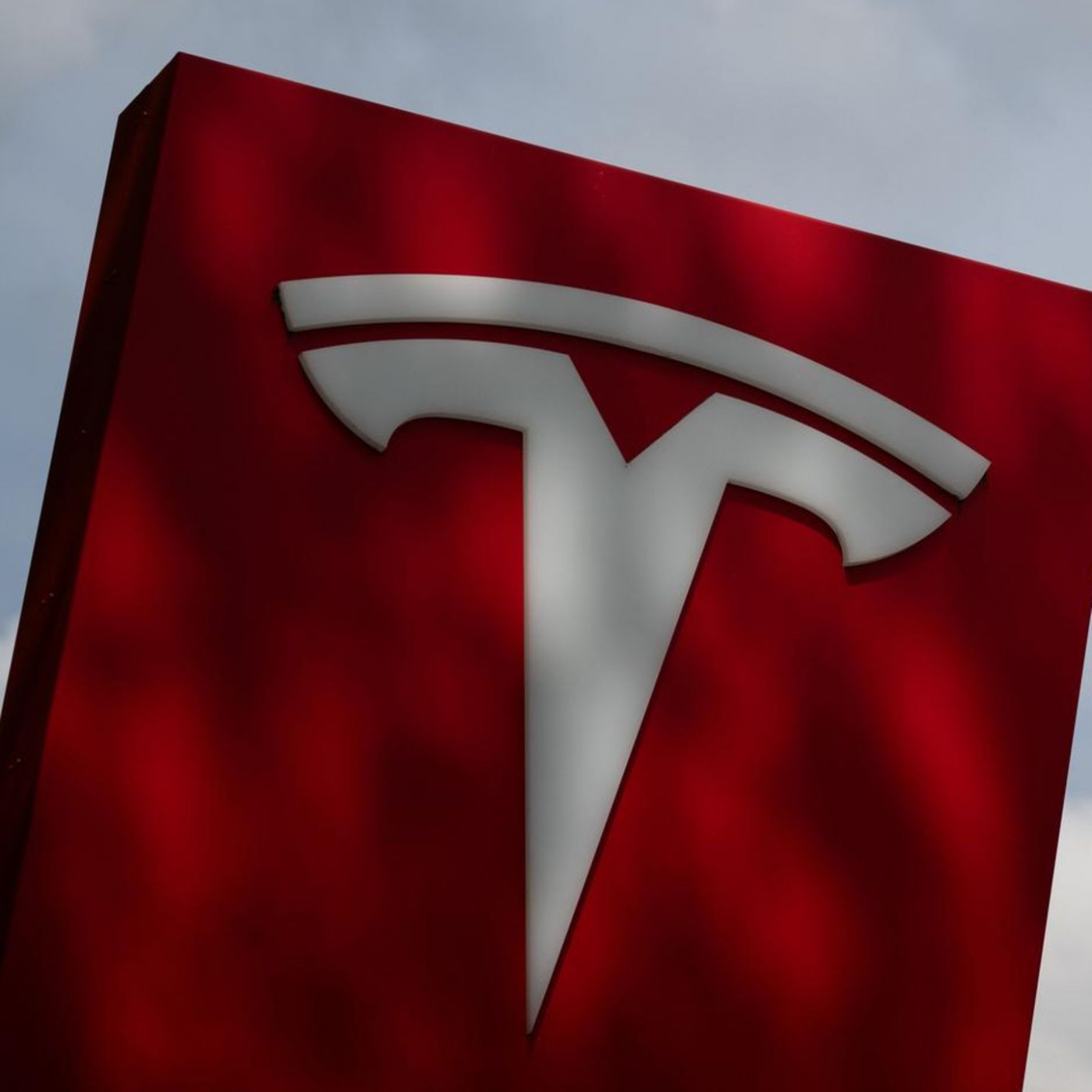 Ende von US-Subventionen treiben Tesla-Verkäufe in neue Höhen