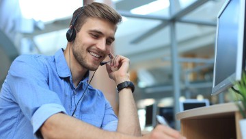 DAT-Report: Werkstatttermine am liebsten per Telefon, kaum Zusatzgeschäft