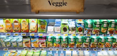 Kohlrabischnitzel vs. Kalbsschnitzel – jetzt eskaliert der europäische Veggie-Streit