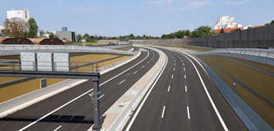 Berliner Autobahnen werden stundenlang gesperrt – Polizei schweigt zu Gründen