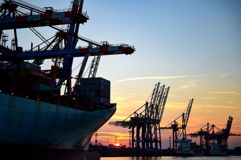 Bundesbank wird pessimistischer für Konjunktur im Sommer