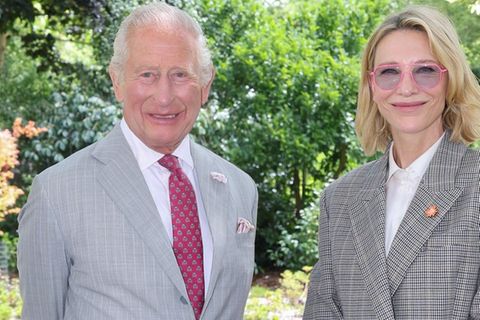 König Charles und Cate Blanchett sprechen über Wildblumen