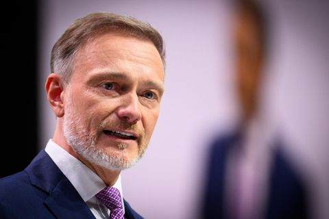 Lindner heuert bei US-Beraterfirma an – und weist Kritik daran zurück