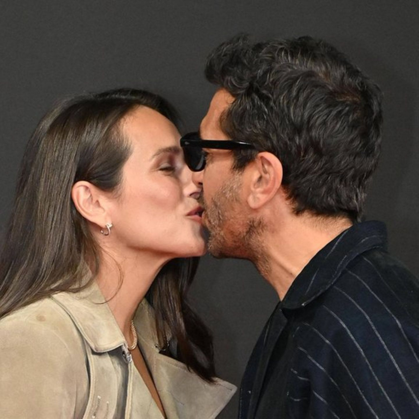 Elyas M'Barek turtelt mit Ehefrau Jessica