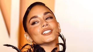 Vanessa Hudgens hochschwanger bei Halloweenparty