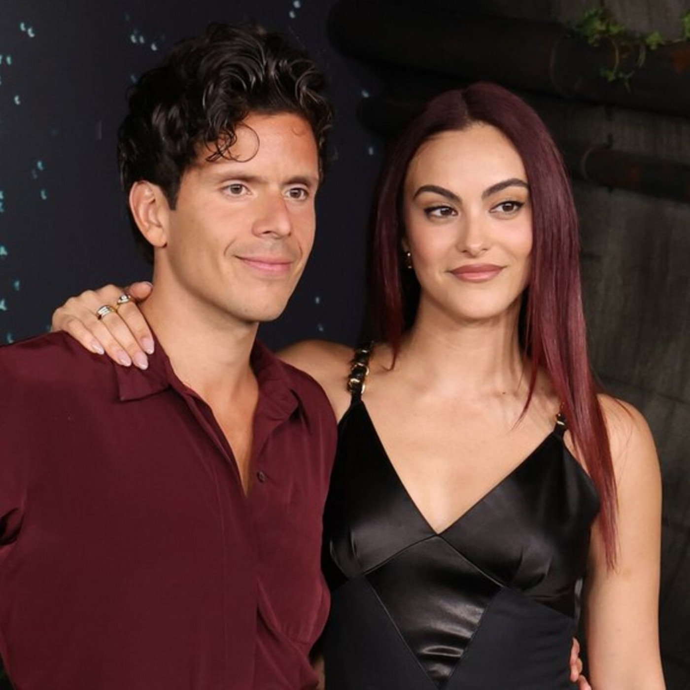 "Riverdale"-Kolleginnen gratulieren