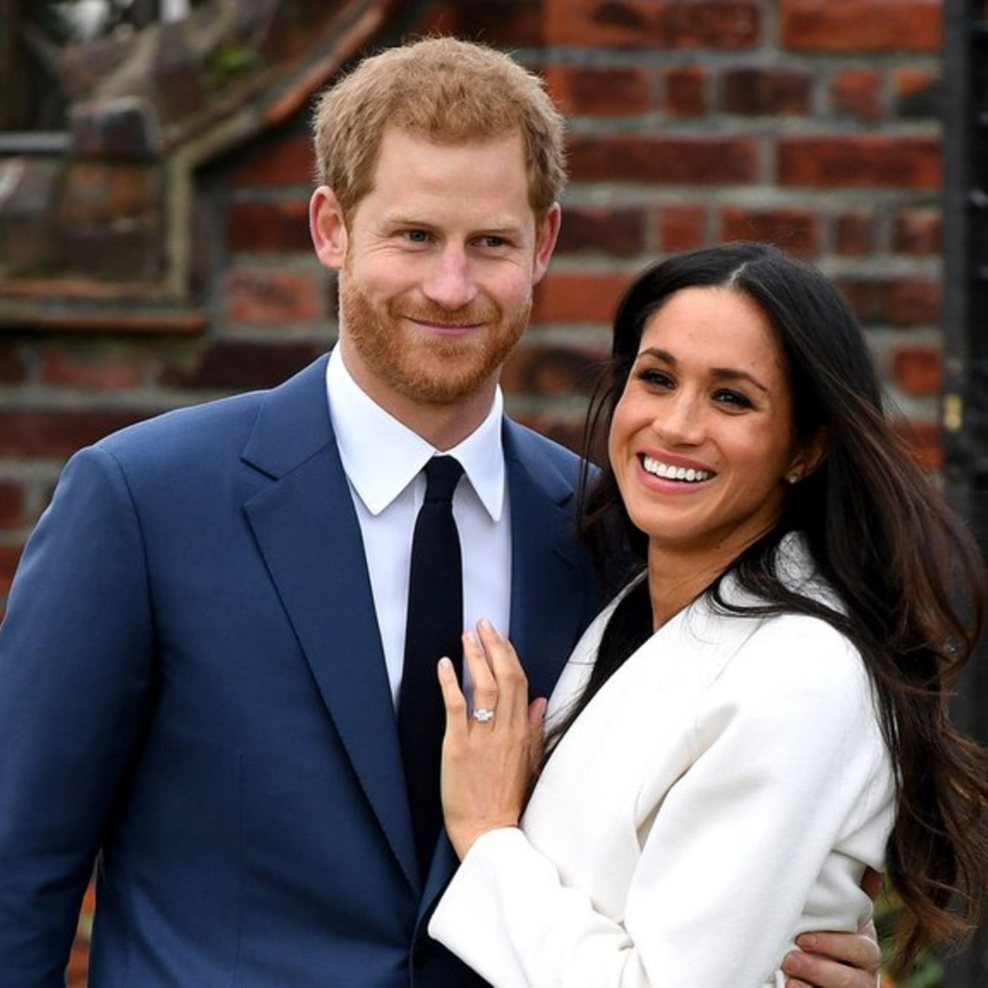 Herzogin Meghan filmt die Familie im Halloween-Fieber