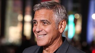 George Clooney lacht über Louvre-Räuber