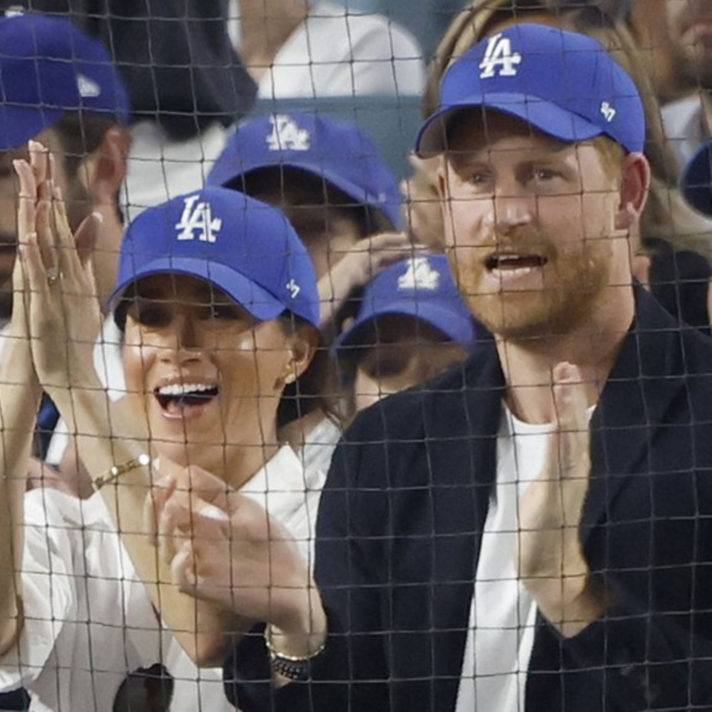 Im Partnerlook beim Baseball-Spiel