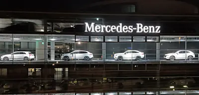 Mercedes-Gewinn bricht dramatisch ein