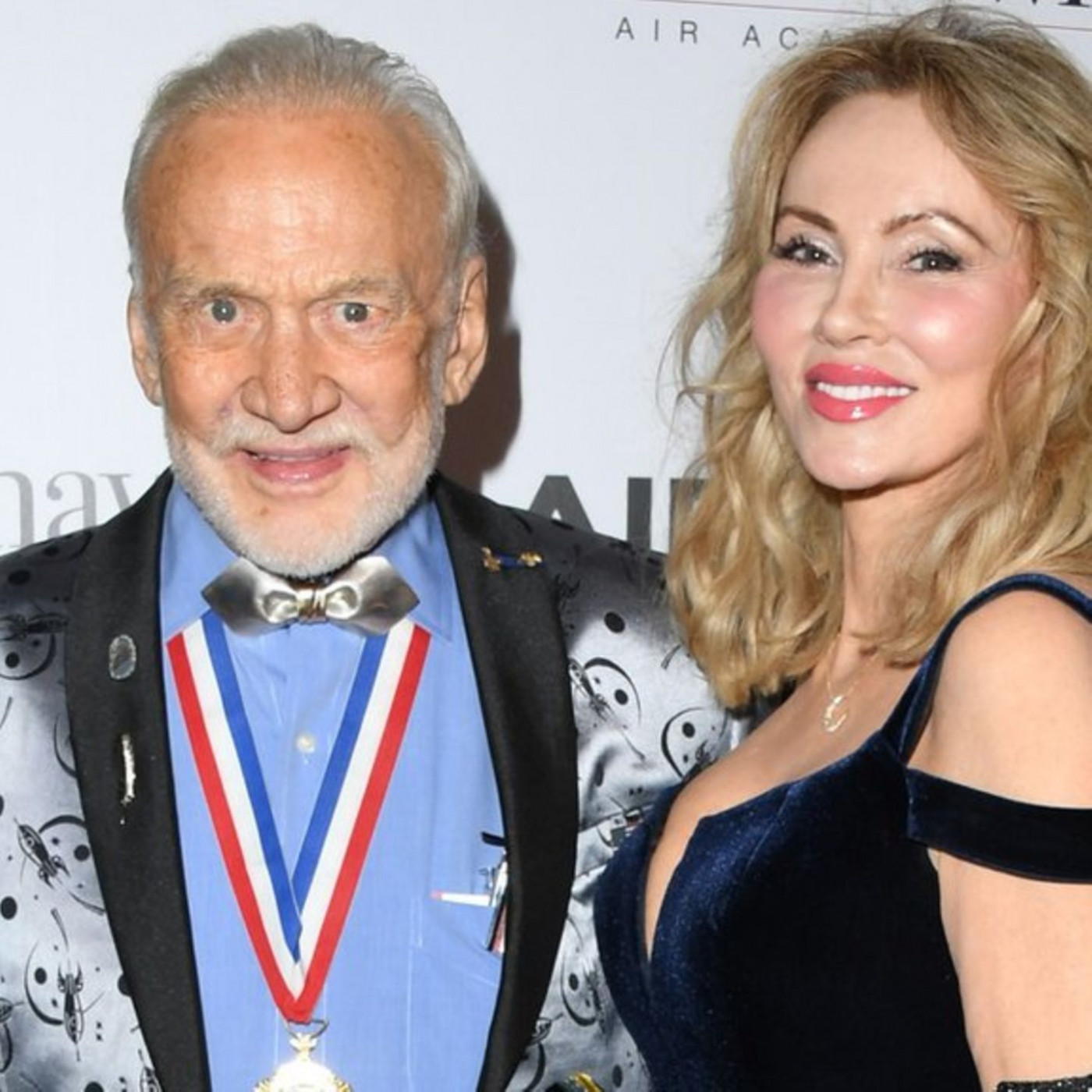 Ehemaliger Astronaut trauert um seine Frau