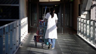 Wie Apps den Arbeitsalltag von Gebäudereinigern erleichtern können