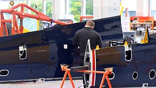 Umfrage: Jedes dritte Unternehmen will Stellen streichen