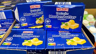 Butter-Preisschlacht bringt Milchbauern in Bedrängnis