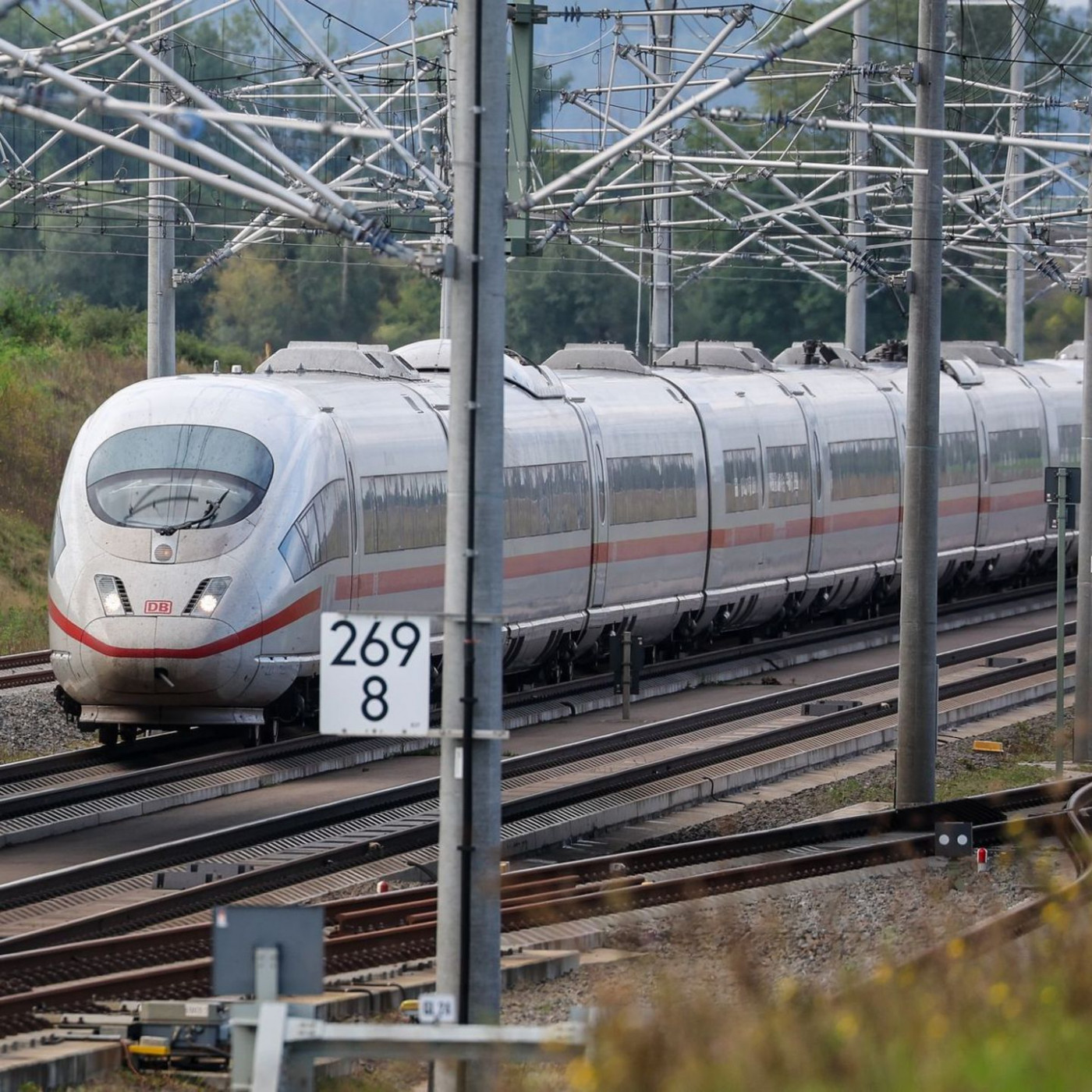 Zugfahrten zwischen EU-Metropolen sollen viel kürzer werden