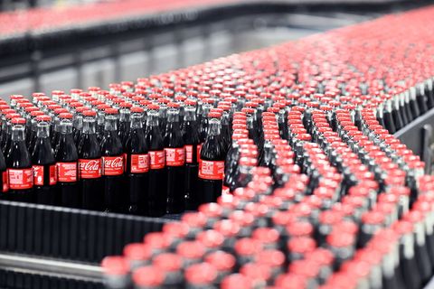 Coca-Cola erhöht Löhne seiner Beschäftigten