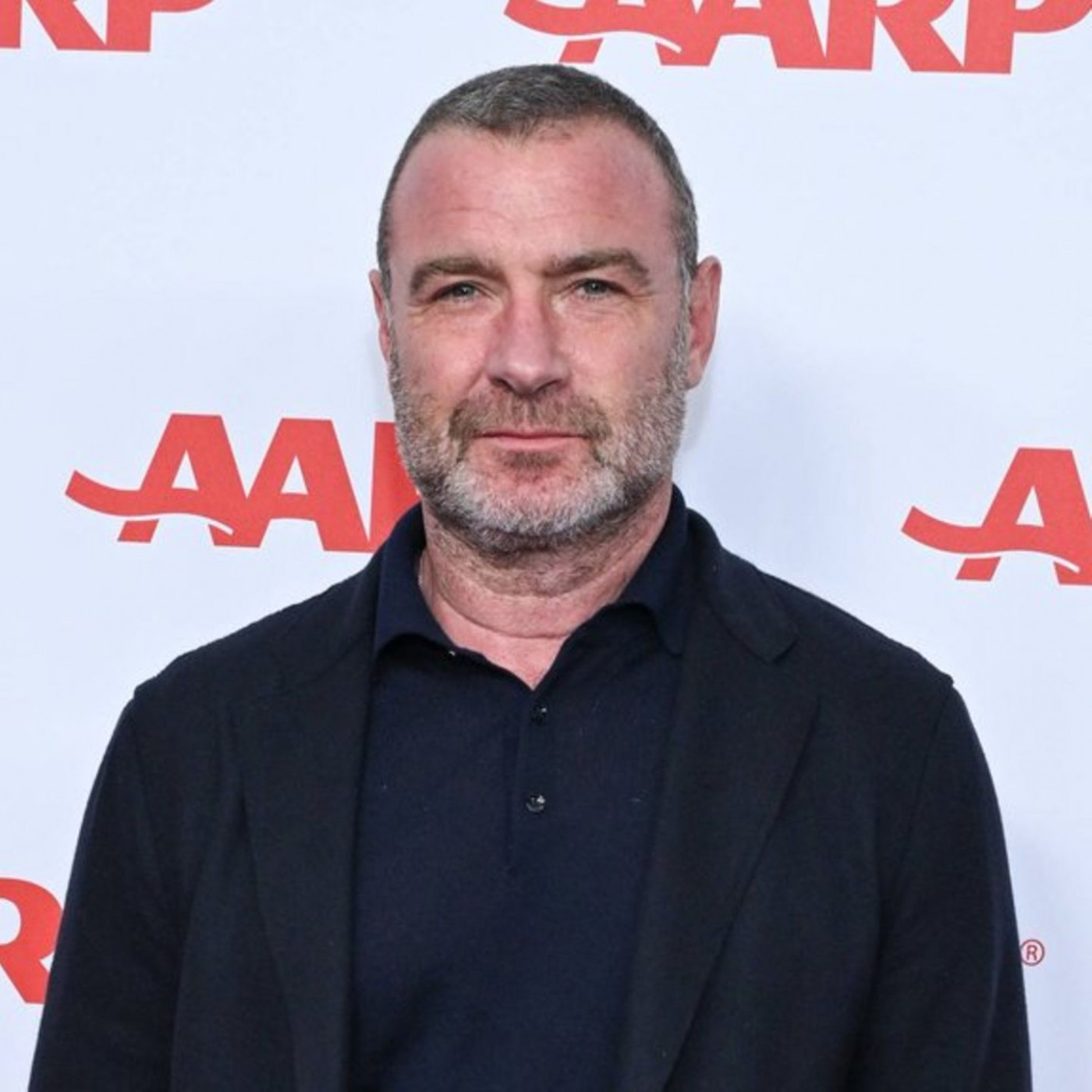 Mit starken Kopfschmerzen ins Krankenhaus