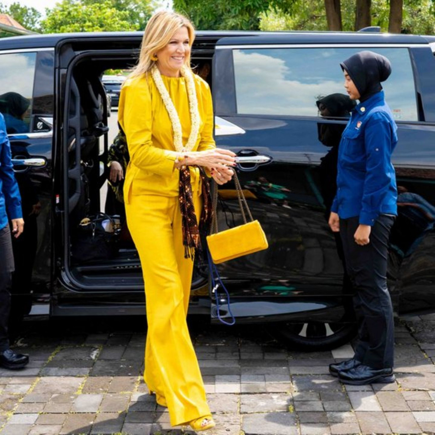 Sie beweist Mut zur Farbe