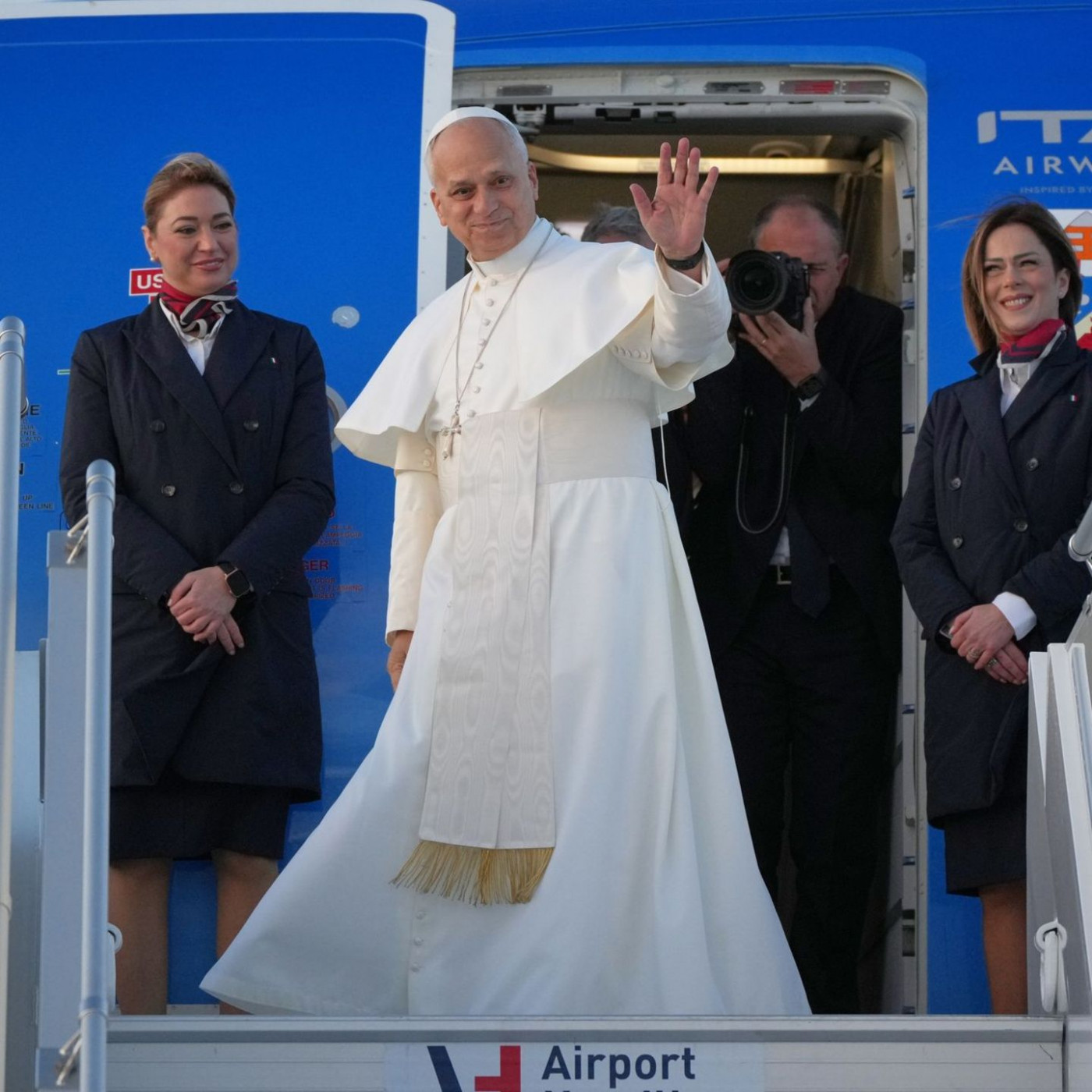Papst-Flieger braucht ebenfalls Software-Update