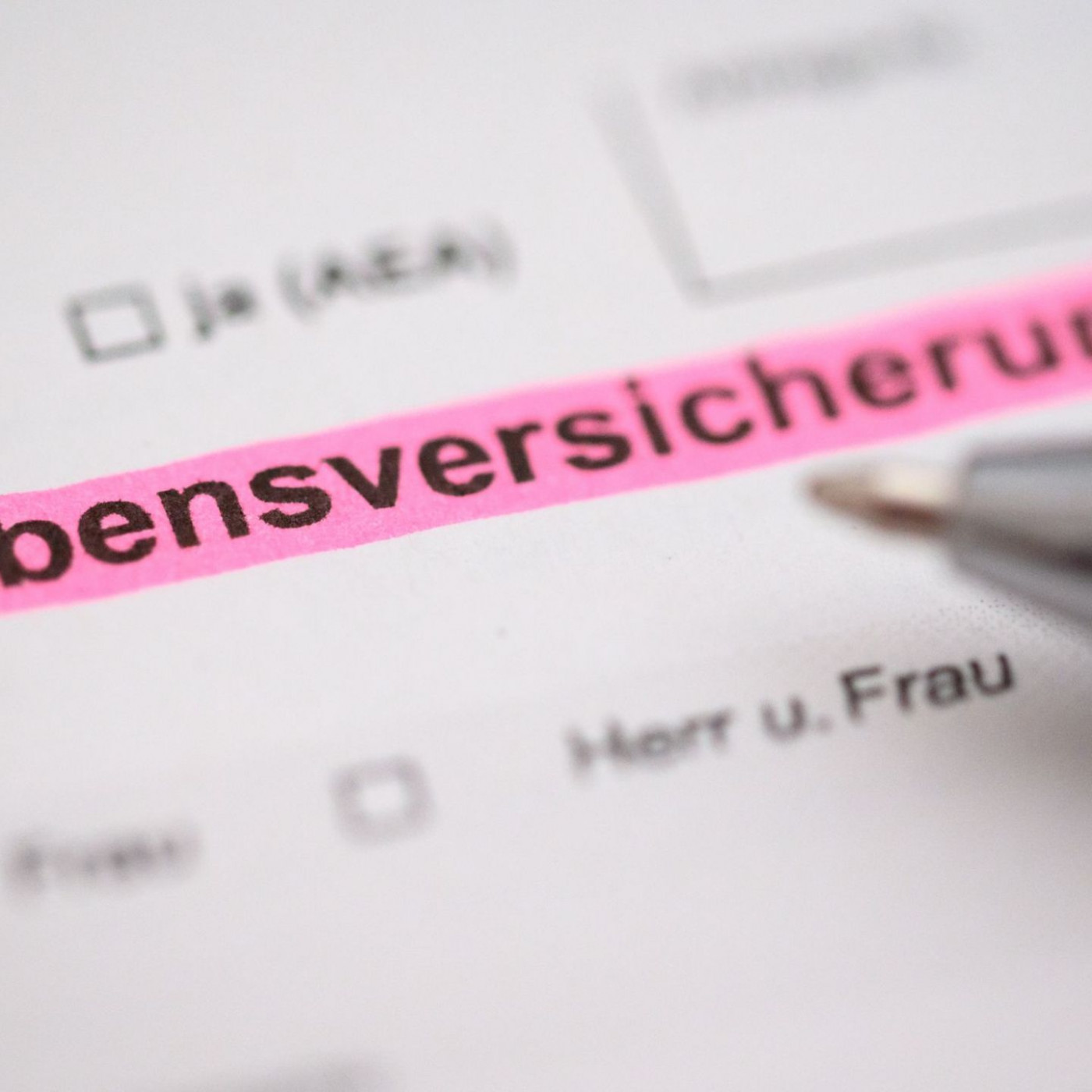 Allianz hält Verzinsung von Lebensversicherungen stabil