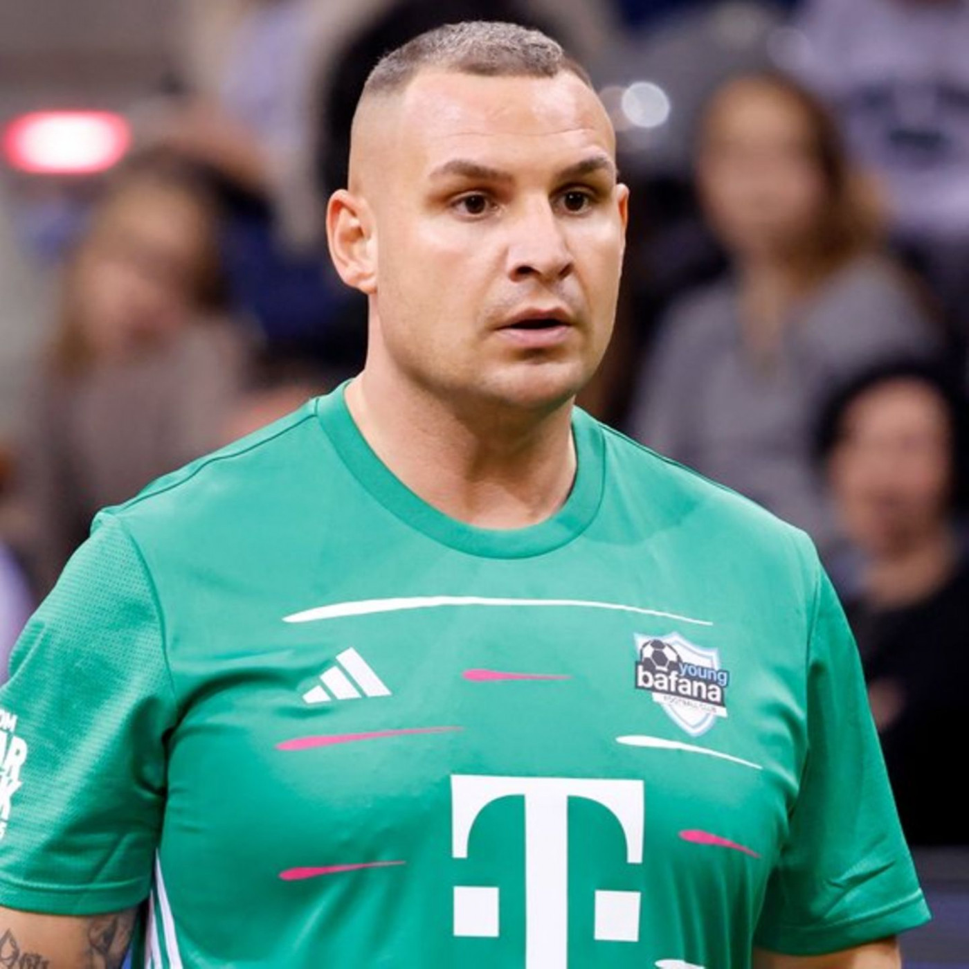 Pietro Lombardi zeigt sich ohne Kappe