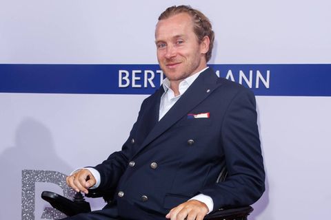 Samuel Koch bricht sich bei Sturz in der Dusche die Nase