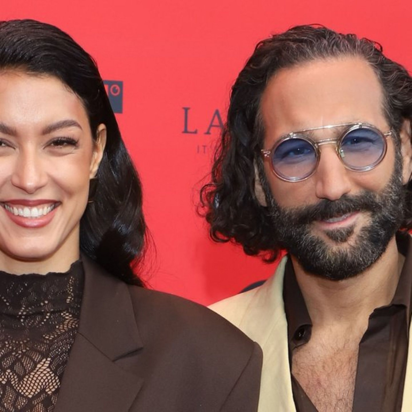 Rebecca Mir sendet süße Glückwünsche