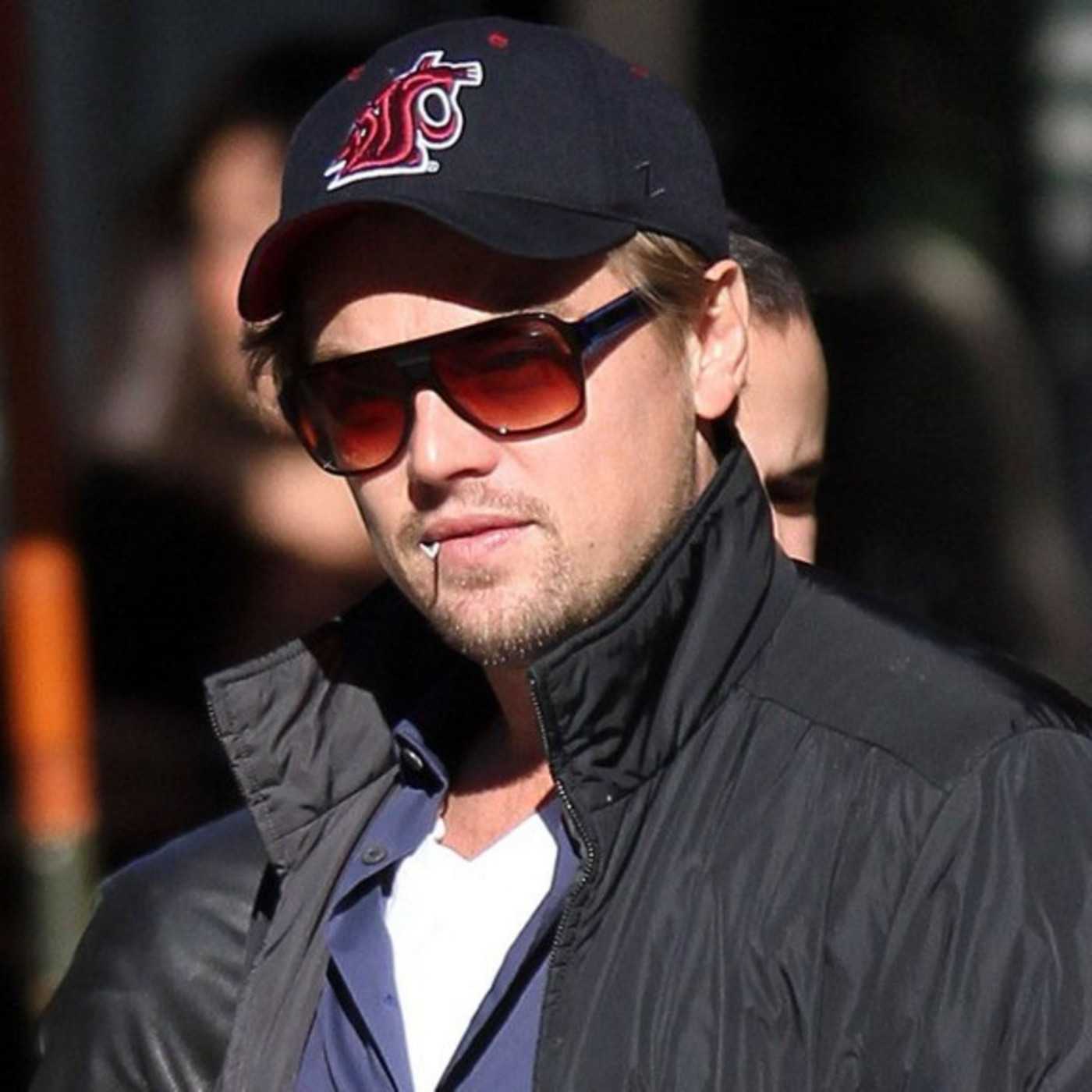 Deshalb versteckt er oft sein Gesicht