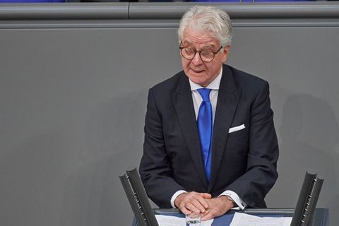 Sein Appell wird zum Motto eines Wettbewerbs