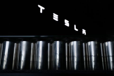 Tesla peilt komplette Batteriefertigung in Deutschland an