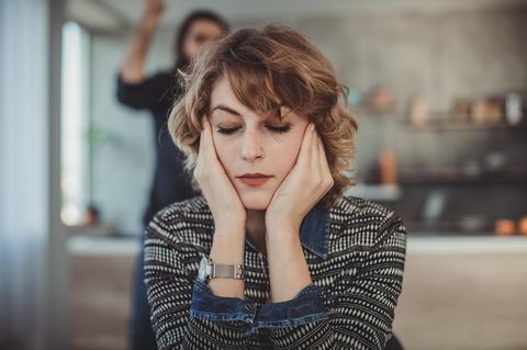 Warum Menschen immer wieder in toxischen Beziehungen landen