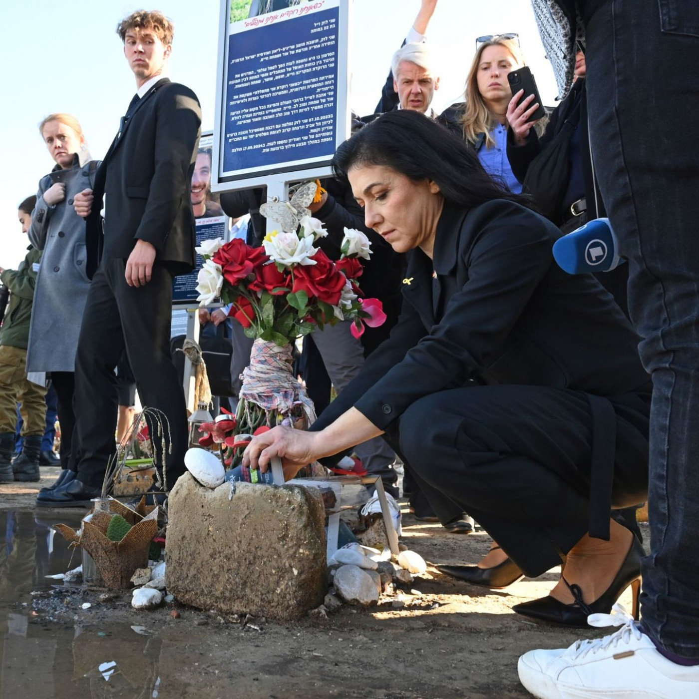Reiche am Ort des Terrors: "Verneige mich vor den Opfern"