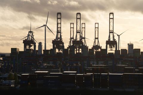 Wirtschaft w&auml;chst nur langsam - Inflation bleibt z&auml;h