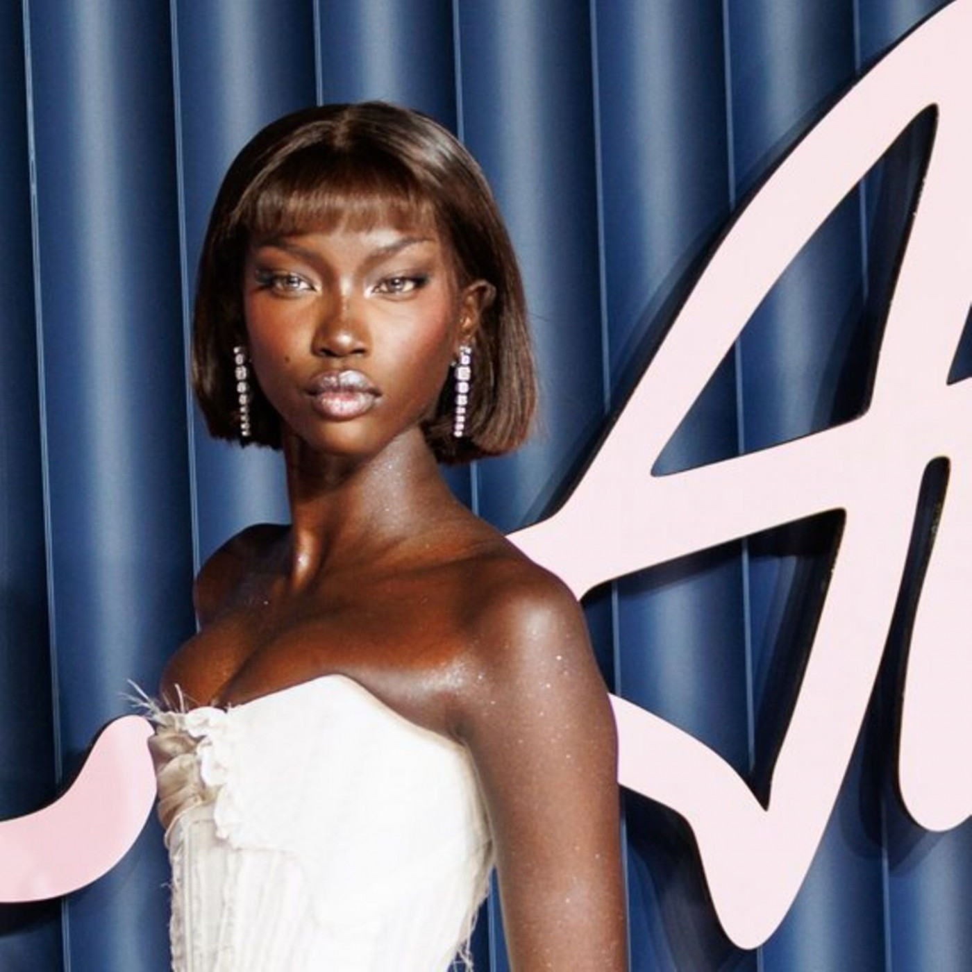 "Model des Jahres" hatte schwere Lungen-OP