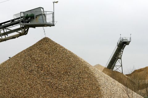 Schwache Wirtschaft bremst Nachfrage nach Rohstoffen