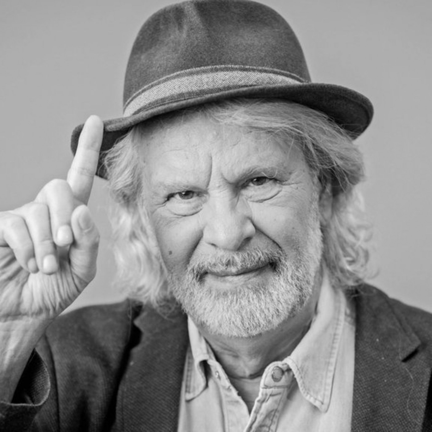 Kollegen verabschieden sich von Schauspieler Peter Sattmann