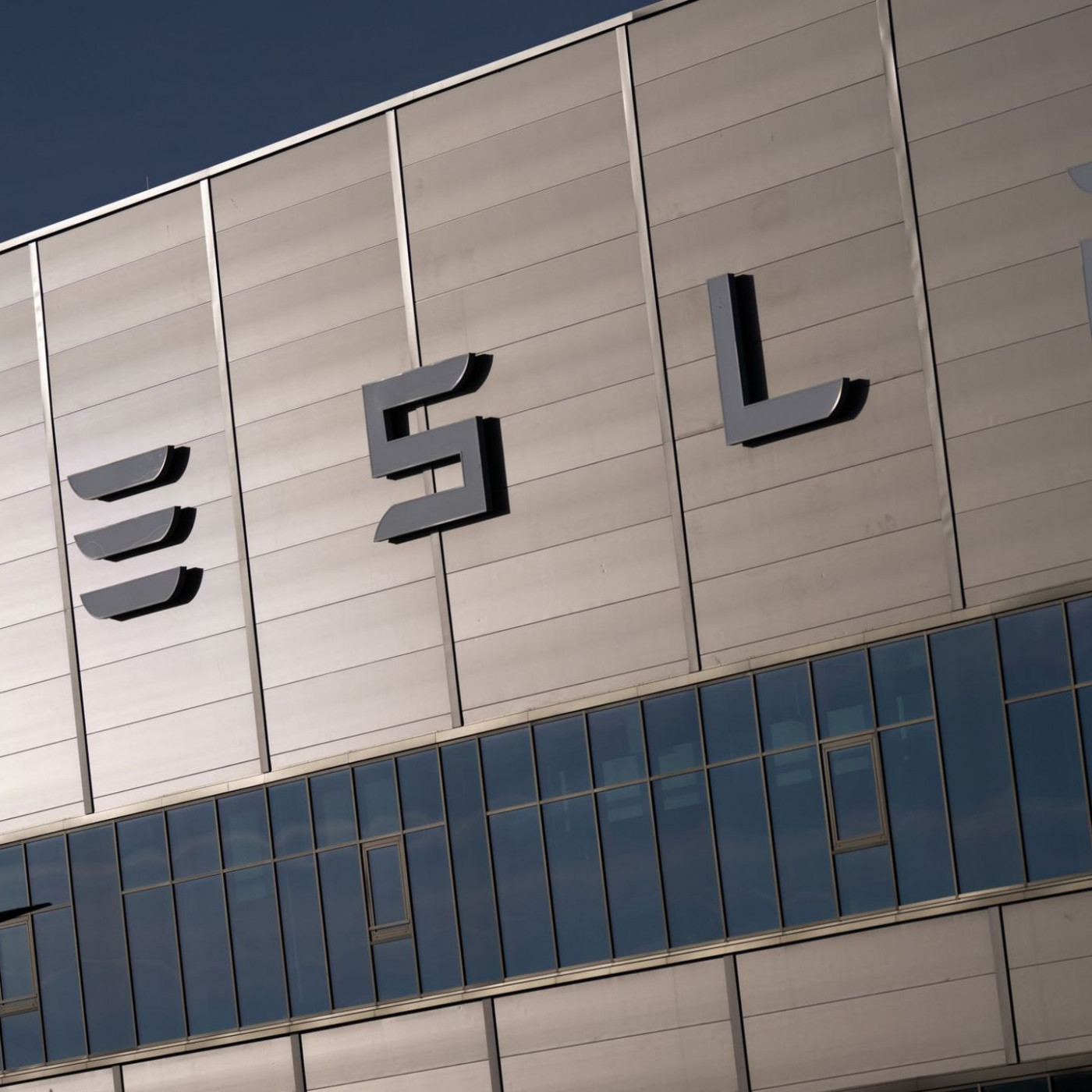 Tesla rechnet mit Produktionssteigerung in deutschem Werk