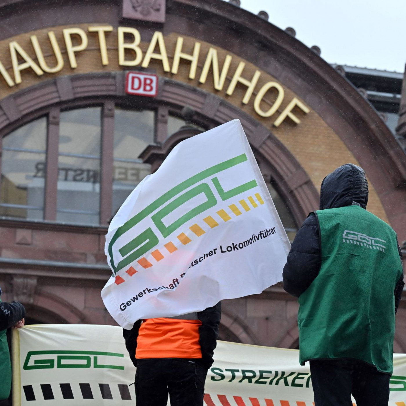 Bahn und GDL starten Tarifrunde ohne Streikgefahr